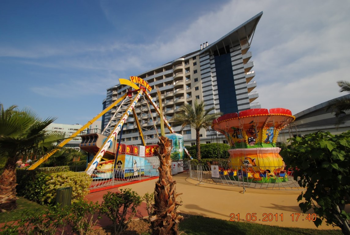 imagini hotel ROYAL WINGS LARA